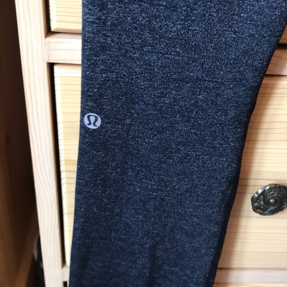 LULULEMON Wunder Under *Straight Leg Vintage Bow/Dip Front Luon 7/8 Pant - Picture 5 of 5
